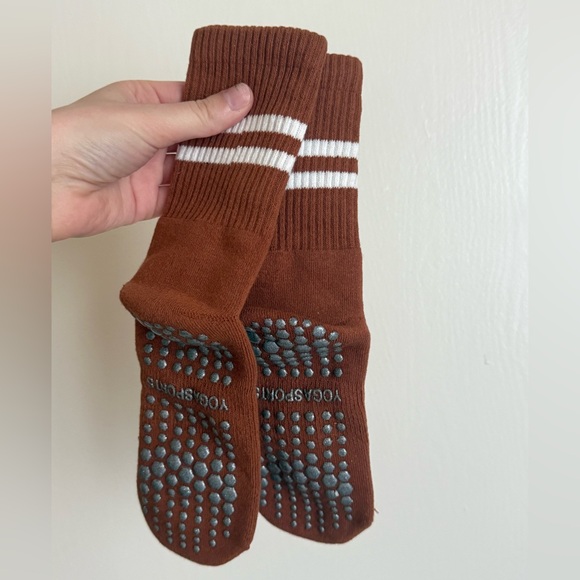 Accessories - Burnt Orange Pilates / Yoga Grip Non-Slip Socks